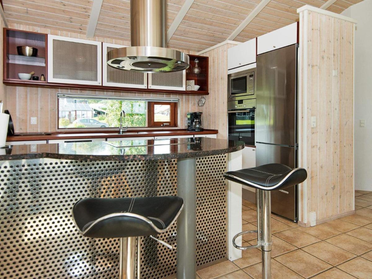 7 Person Holiday Home In Sj Lund Sjolund 外观 照片